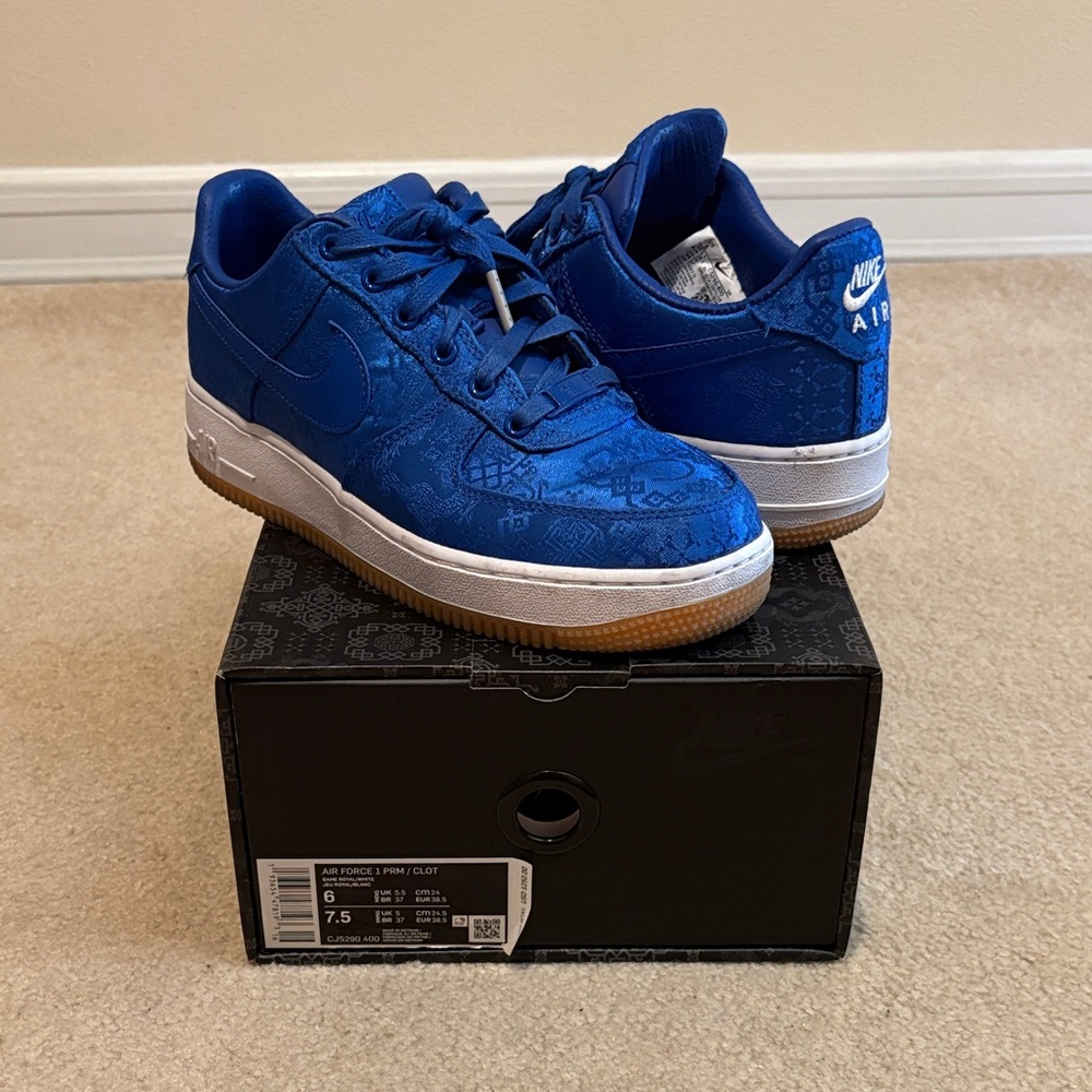 Nike Air Force 1 Low
CLOT Blue Silk